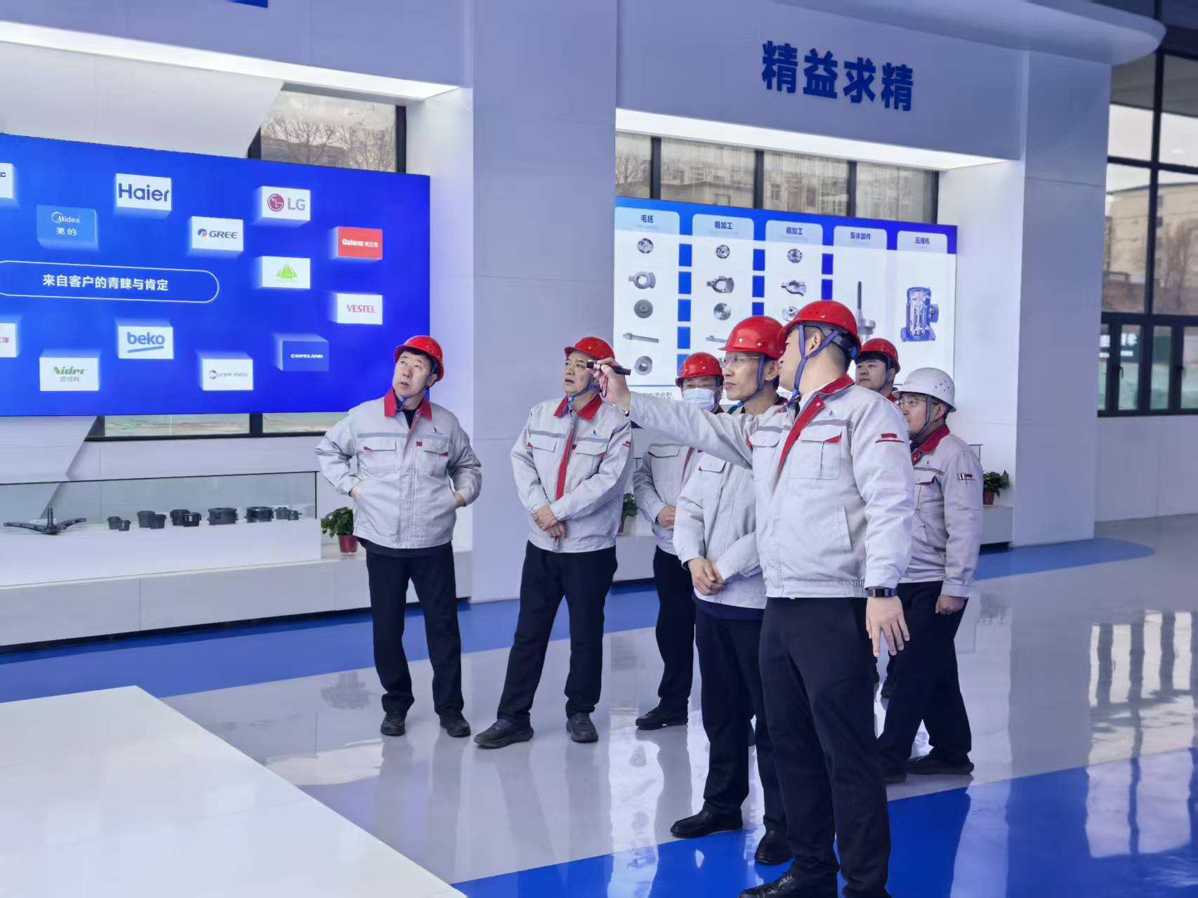 临汾市委常委、洪洞县委书记张晋伟深入qg刮刮乐官网洪洞智能科技产业园调研